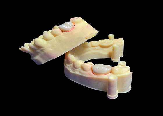 comprar Coroa de zircônia dental biocompativel para dentes únicos / múltiplos de alta resistência online manufacture